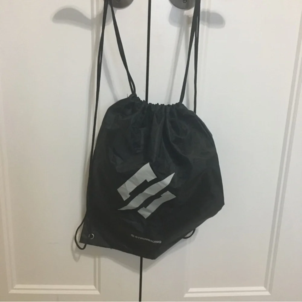 String king black backpack cinch sack NWOT